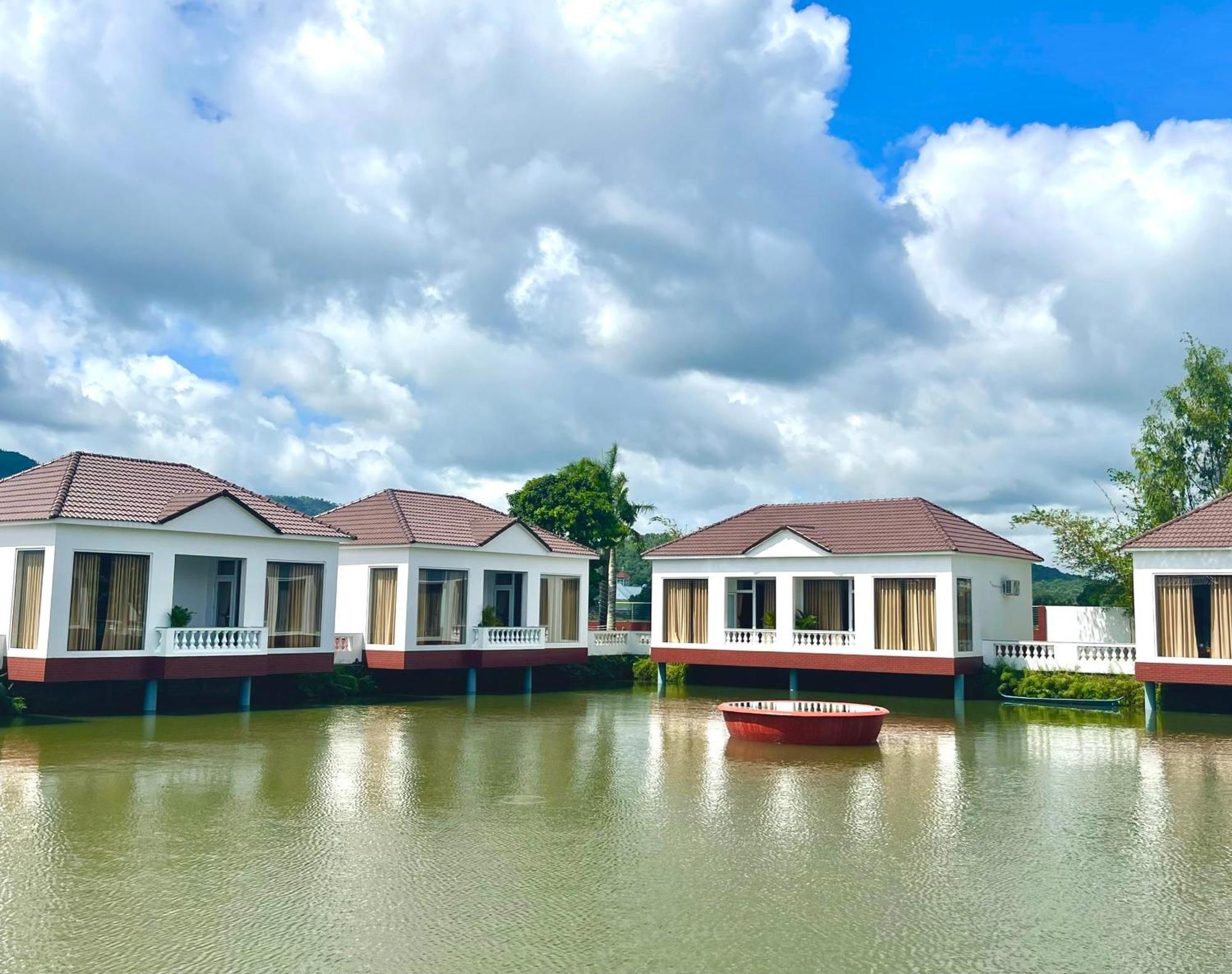 Rong Vang Resort Tri Ton Eksteriør bilde